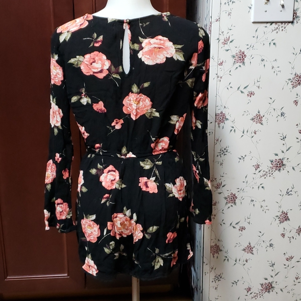 Jr Girl's Rewind Romper - Picture 2 of 4